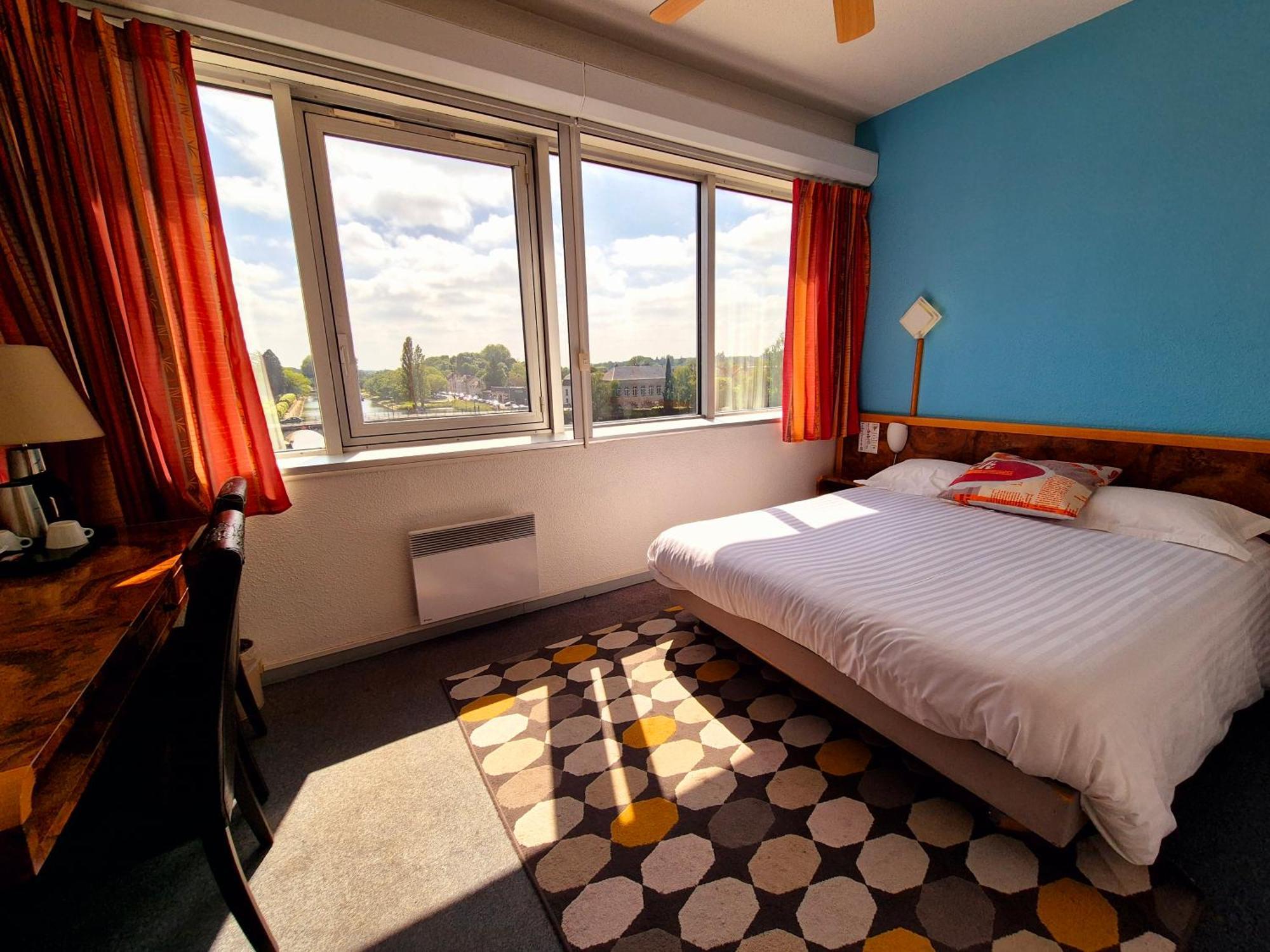 Arche Hotel Vierzon Eksteriør bilde