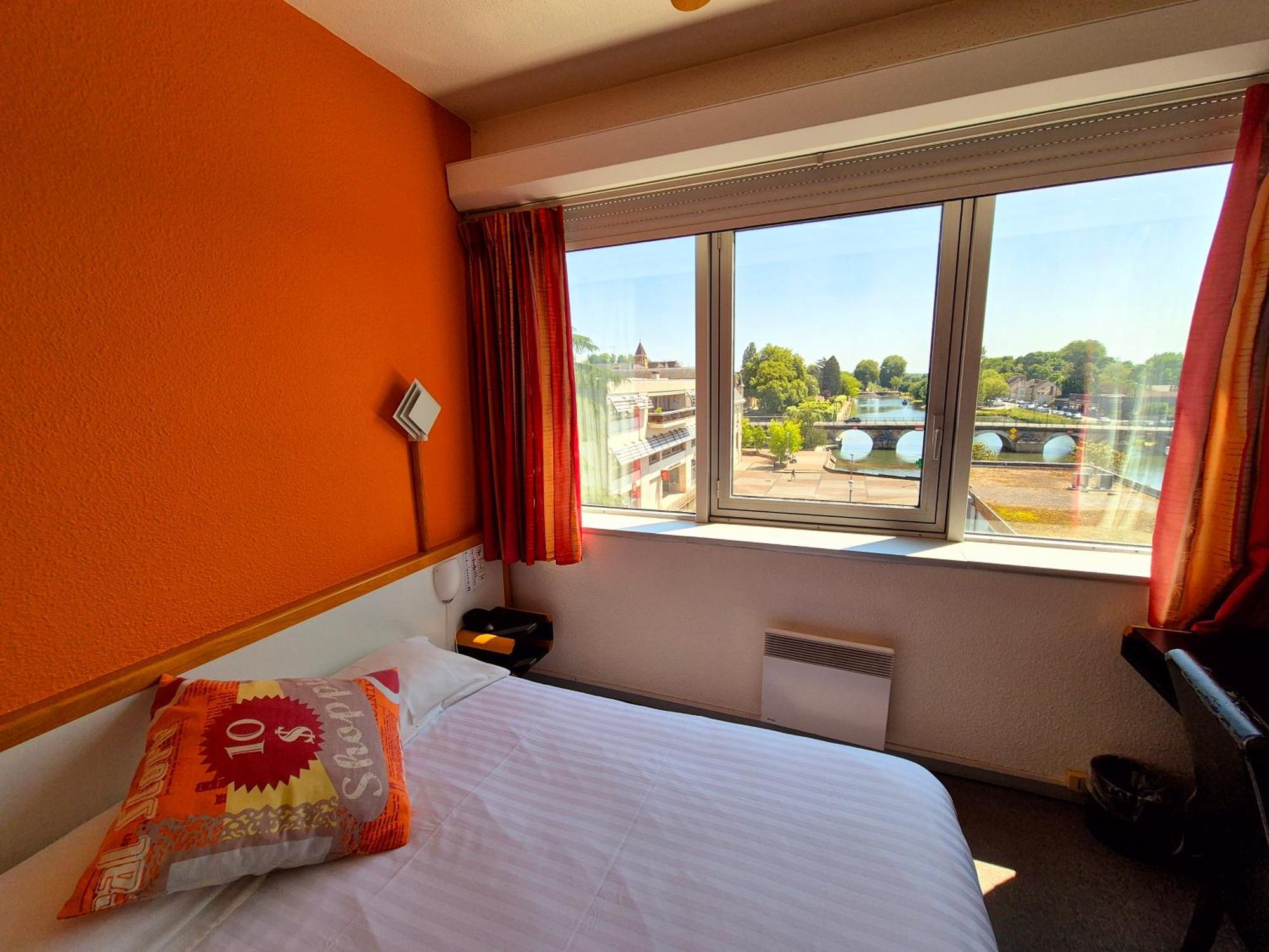 Arche Hotel Vierzon Eksteriør bilde