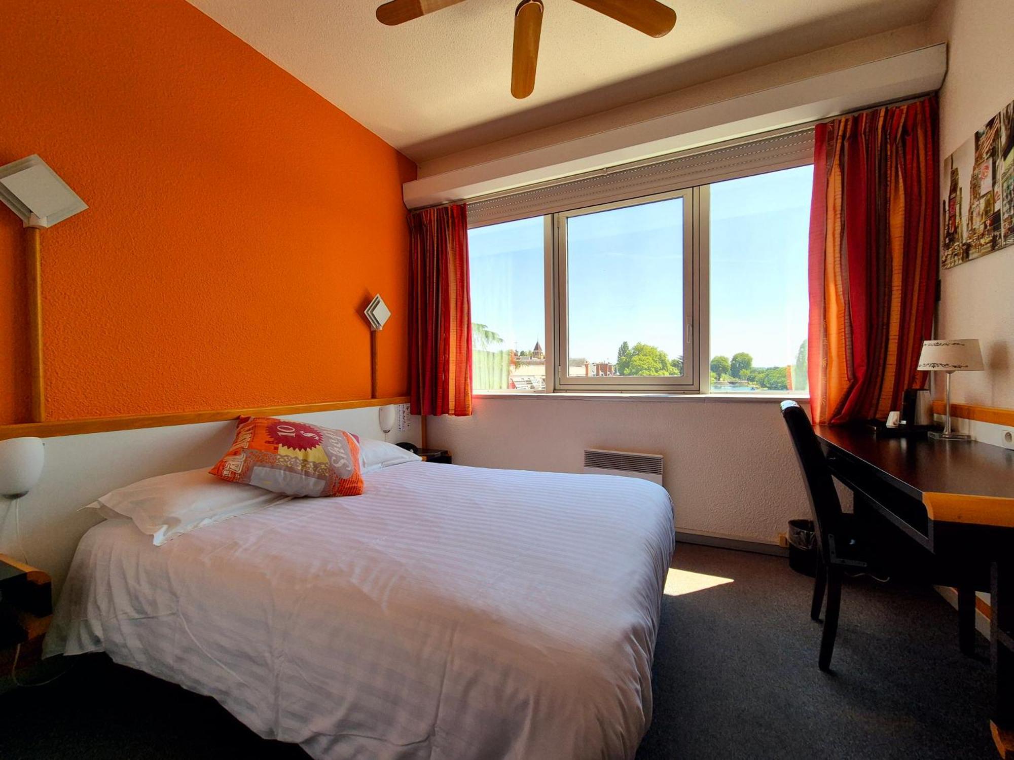 Arche Hotel Vierzon Eksteriør bilde